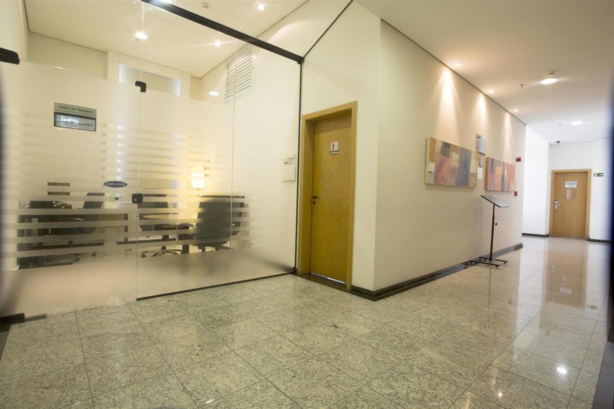 Travel Inn โอซาสโก ภายนอก รูปภาพ